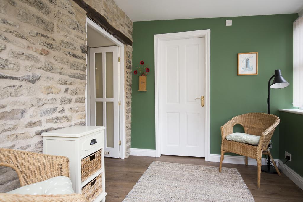 Bramwood Cottages Пикеринг Экстерьер фото